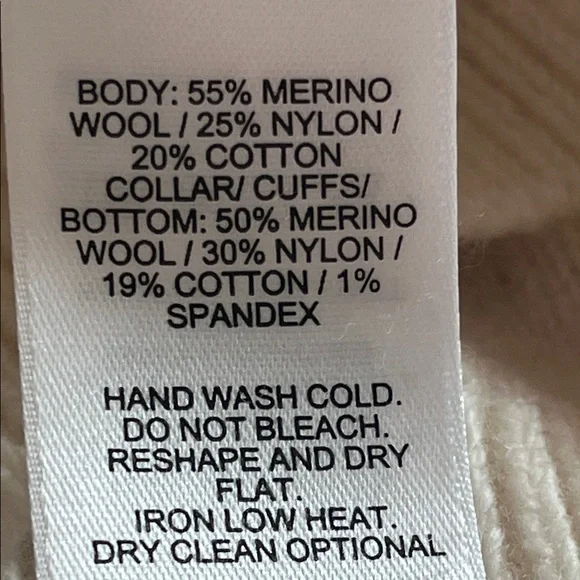 Vineyard Vines Cream Merino Wool Sweater with Embellished Neckline Size XL NWT - Picture 7 of 7